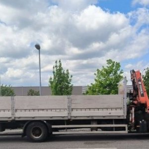 foto 4 EUR MB 8.5m +kran Fernbedienung Bett Seil Mercedes Axor 1824