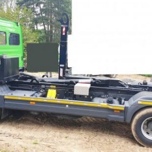 foto wenig km 16t MB abrollikpper Atego Mercedes 1530