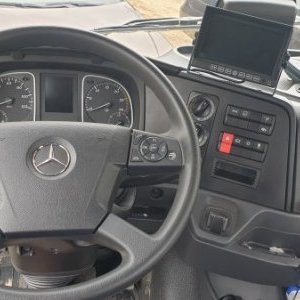 foto wenig km 16t MB abrollikpper Atego Mercedes 1530