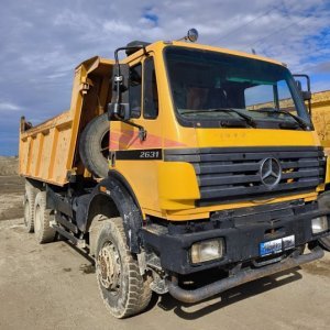 foto 6x6 dumper Mercedes kipper