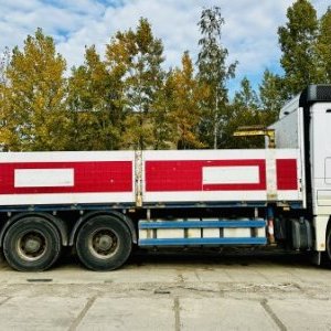 foto Eur5 Mercedes 6x4 +HIAB 288 pritsche 6m mit kran Actros 2646